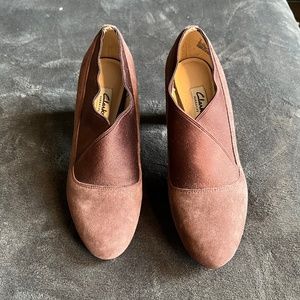 Dress shoes